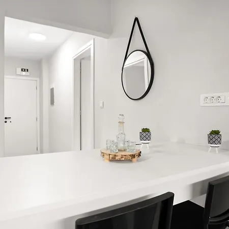 Nisos Apartments, Chania Center * Chania (Crete)